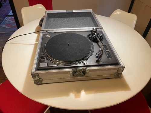 Technics turntable 1210 - technics,